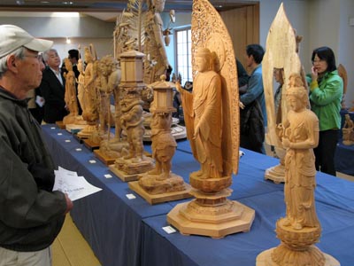 �قƂ��̔����������WB